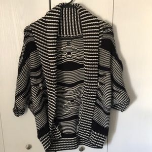 Express Chunky Aztec Design Cardigan Size Small